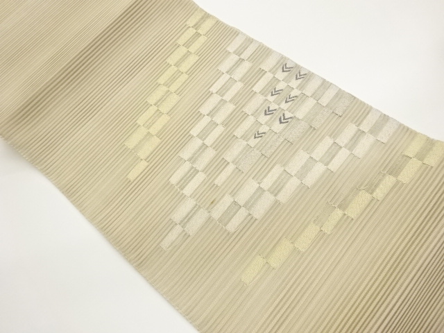 絽綴れ変わり市松模様織出し名古屋帯